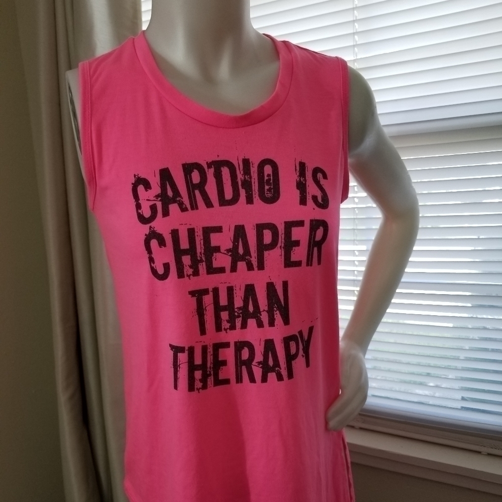 Jessica Simpson tank top size small..